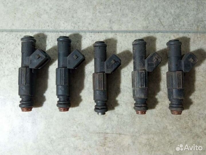 Форсунка Ford Focus 1 0280155819