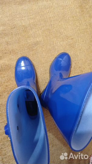 Резиновые сапоги