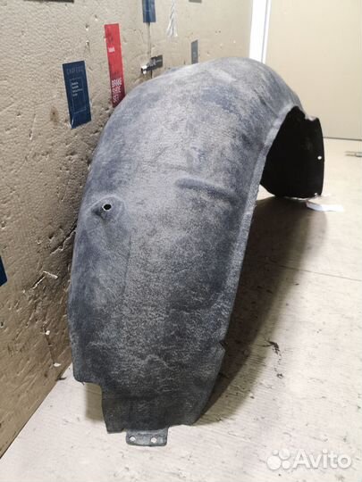 Подкрылок Bmw 3-series E91-VW72 (Заднее Левое)