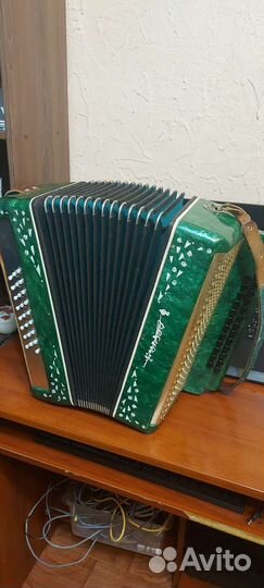 Гармонь Волга