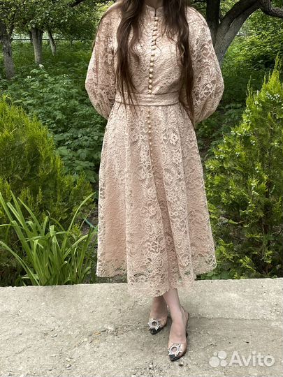 Нарядное платье