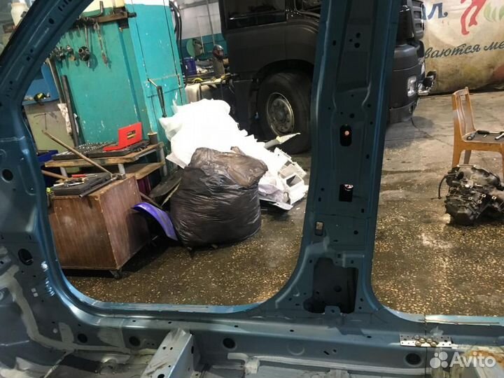 Стойка центральная правая Mitsubishi ASX GA1W 2010