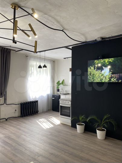 Квартира-студия, 32,9 м², 1/5 эт.