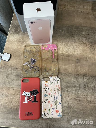 Чехол на iPhone 7