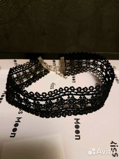 Ажурная лента на шею