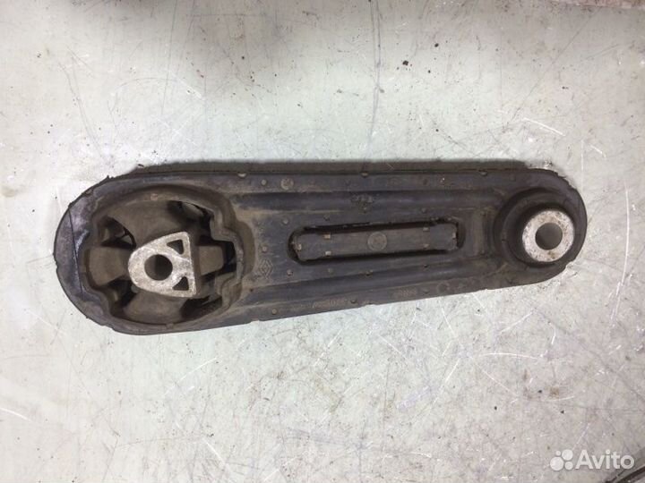 Опора двигателя задняя LADA Largus R90 2011