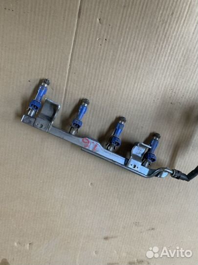 Форсунка топливная Mazda 3 BL 1.6 09-13 гв