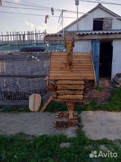 Избушка на курьих ножках