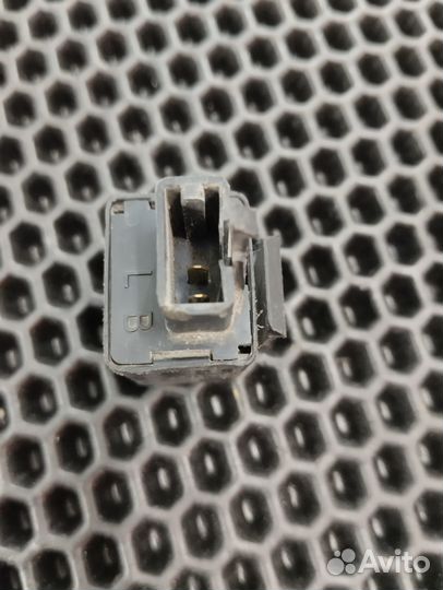 Kawasaki zx7r, zzr400-2,zr1000,zx9r реле повароток