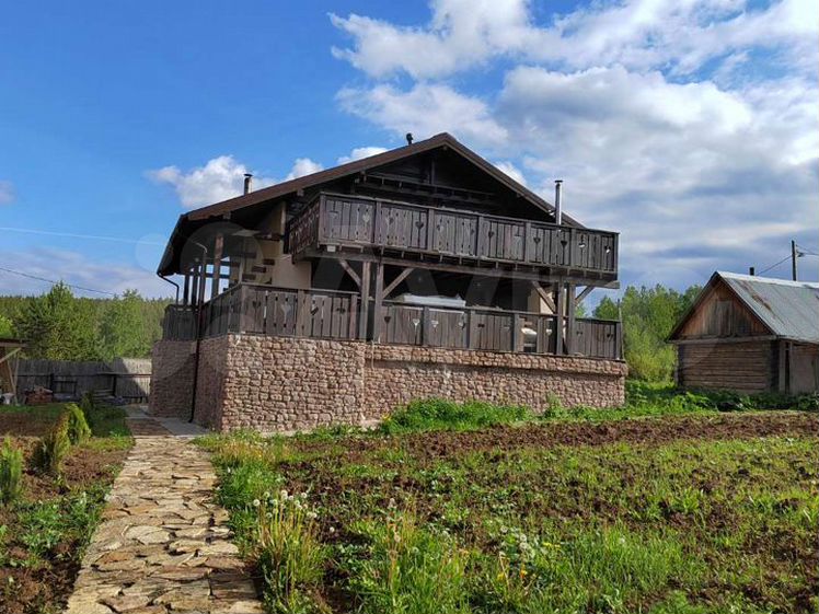 Снять дом 🏡 на длительный срок в Свердловской области | Аренда домов в  Свердловской области | Авито