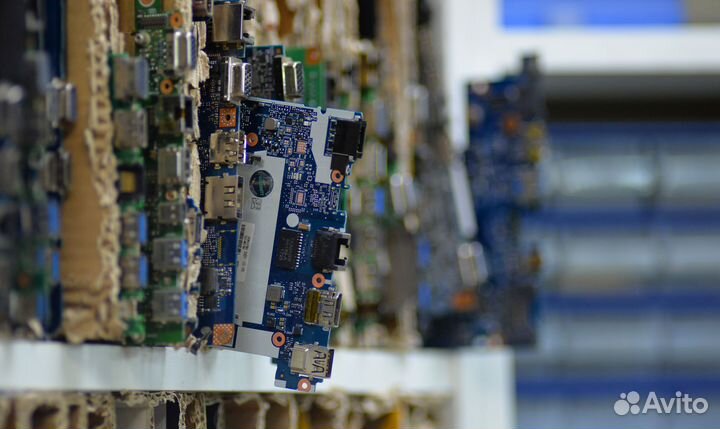 Ремонт ноутбуков, пк и телефонов метро Южная