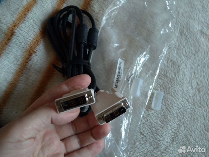 Кабель DVI - DVI