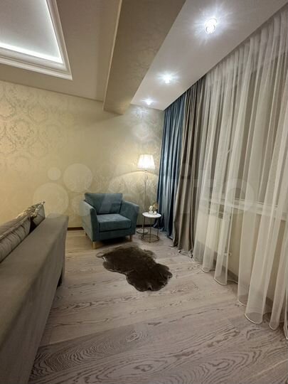 2-к. квартира, 98 м², 4/9 эт.