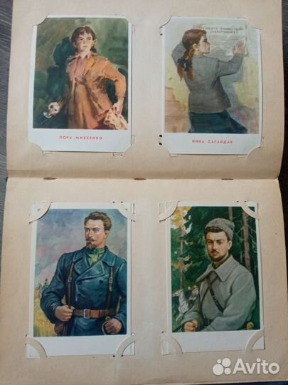 Альбом с открытками соцреализм агитация