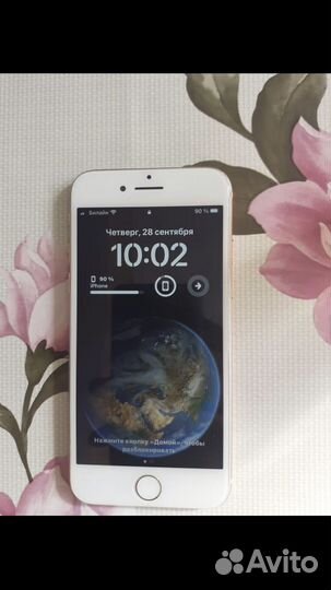 iPhone 8, 64 ГБ