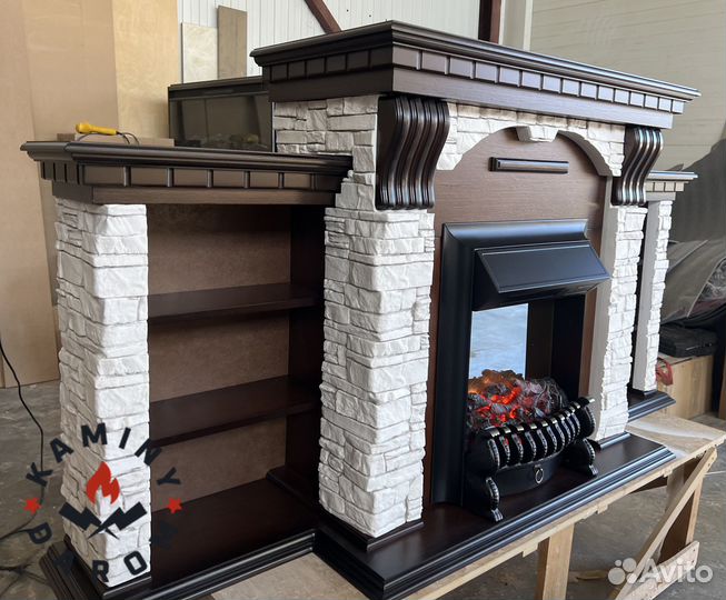 Электрокамин Дублин с полками