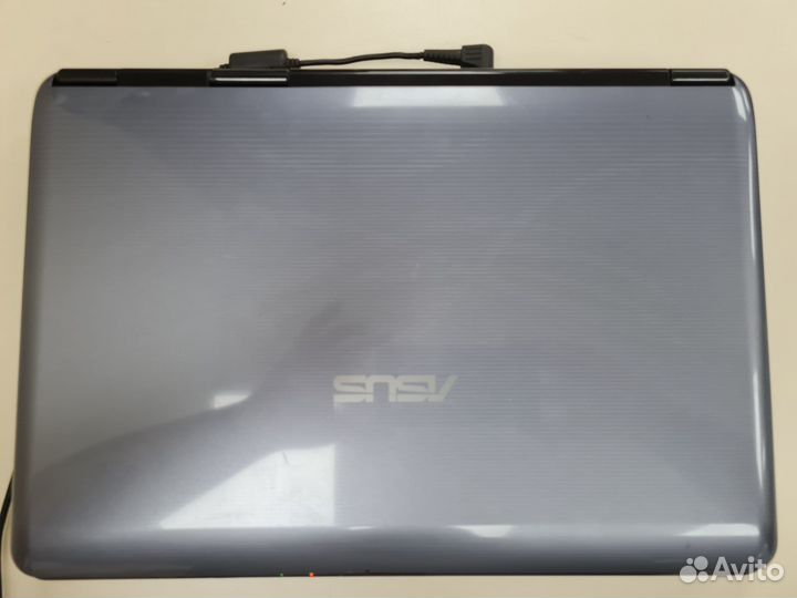 Ноутбук asus (Цум)