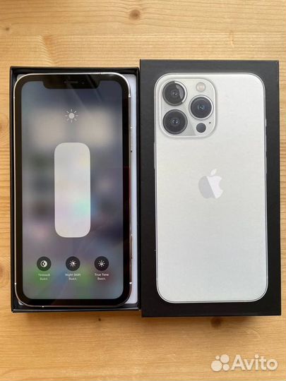 iPhone Xr, 128 ГБ