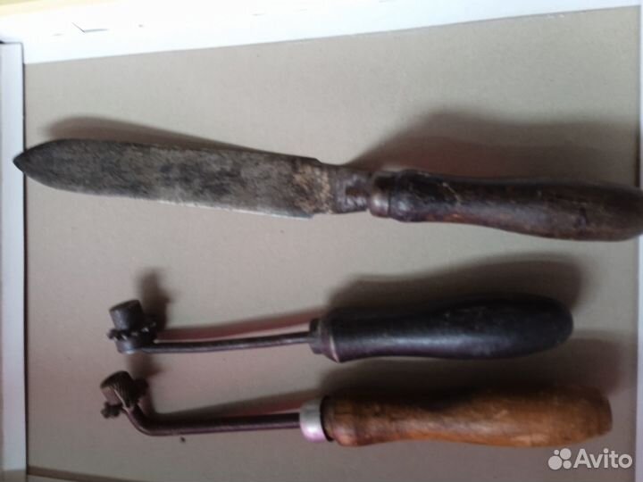 Пчеловодство: ульи Дадана, инструмент