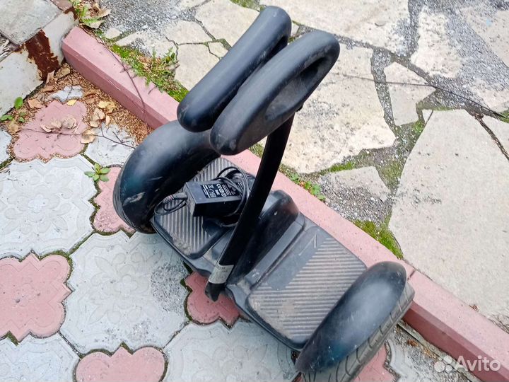 Продам гироскутер minirobot