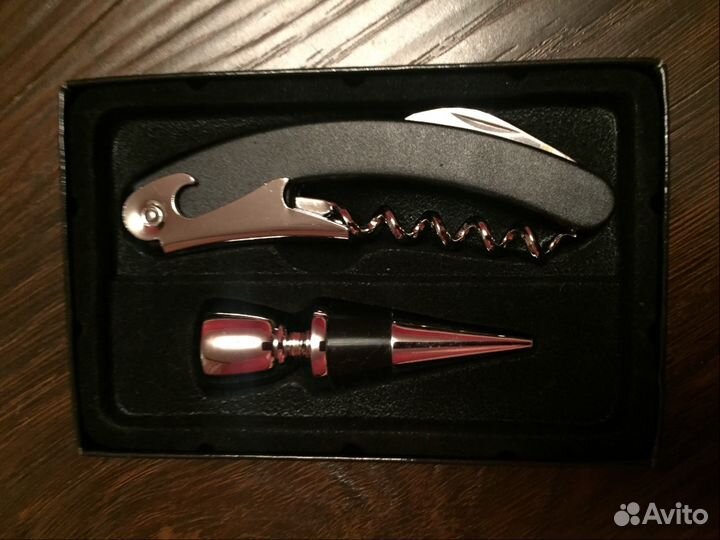 Винный набор. Пробка и штопор. Подарок