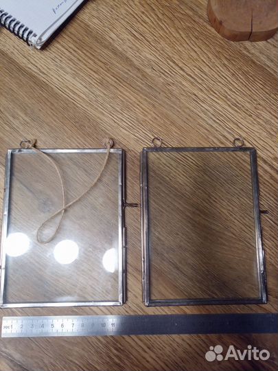 Рамки H&M книжки