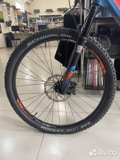 Bergamot Roxtar LTD Carbon