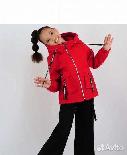 Ветровка для девочки на 9-10 лет