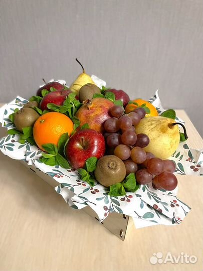 Букеты со вкусом/Корзины и букеты из фруктов