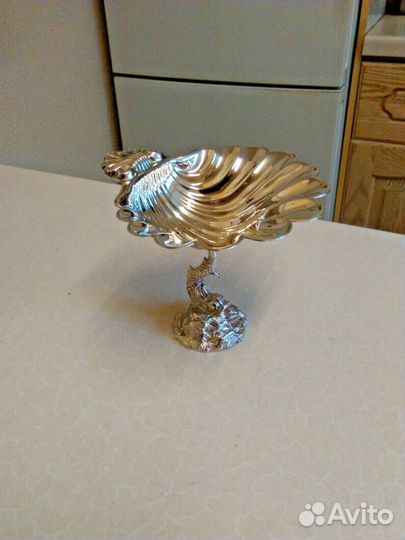 Винтажное Сервировочное Блюдо на подставке