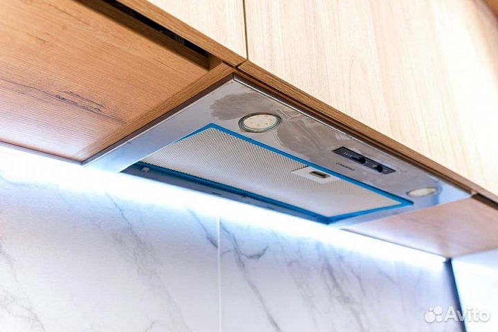 Кухня угловая на заказ.мдф фасады