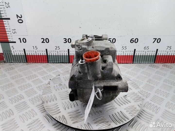 Компрессор кондиционера для Volkswagen Passat 6