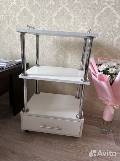 Стеллаж косметолога,массажиста