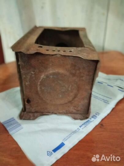 Старинный свечной фонарь