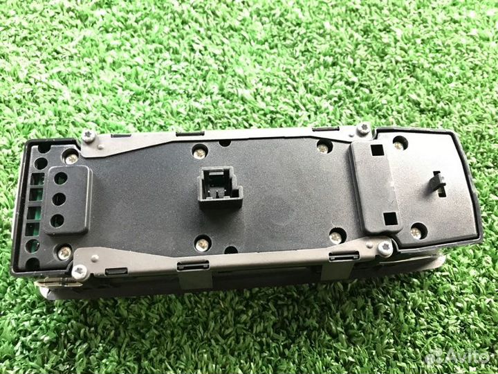 Блок стеклоподъемников передний Mercedes-Benz