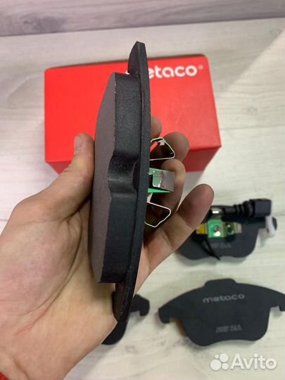 Колодки тормозные передние Volkswagen Tiguan 07-16