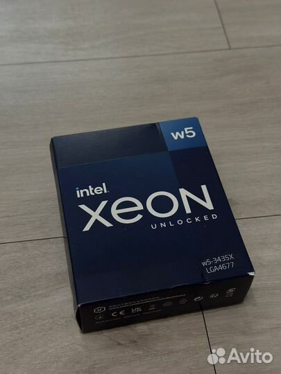 Процессор Intel Xeon w5-3435X, 16 ядер, 32 потока