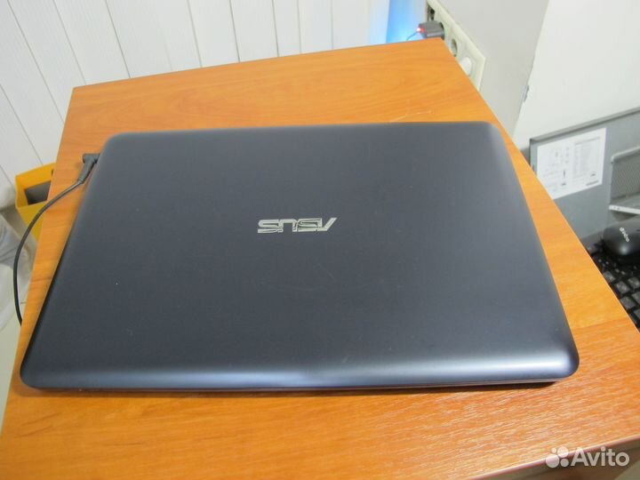 Ноутбук Asus E402S 14