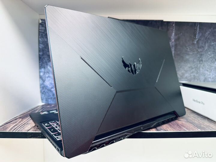 Asus TuF Ryzen 7 4800H/RTX 2060 6gb/16gb/144Ghz