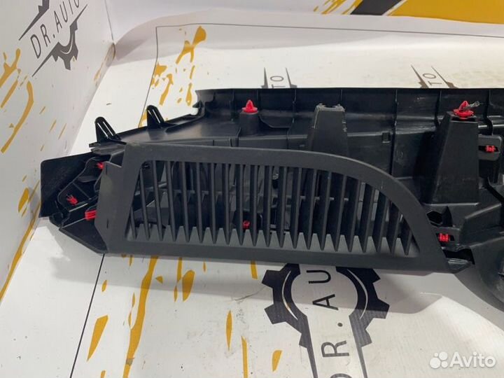 Обшивка салона задняя правая Lexus Rx450H 3.5 Л