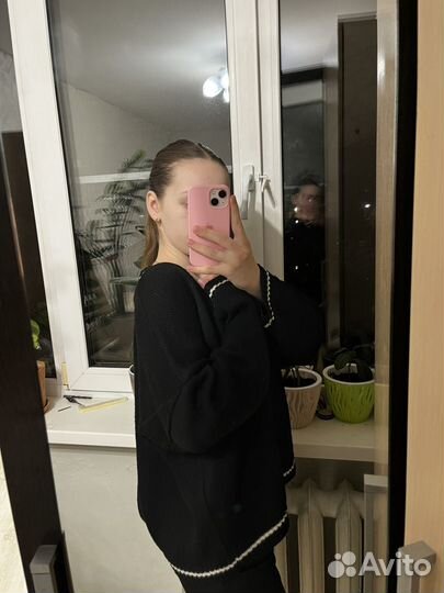 Свитер женский