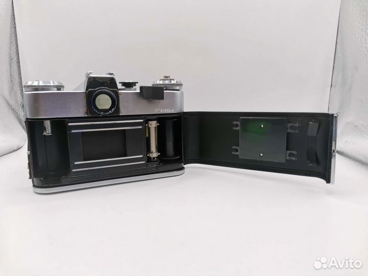 Фотоаппарат Зенит Е Helios-44M-4 СССР