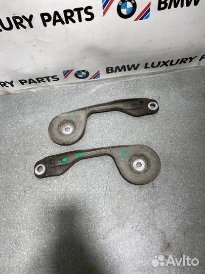 Реактивная тяга задней подвески Bmw X5 E70 3.0