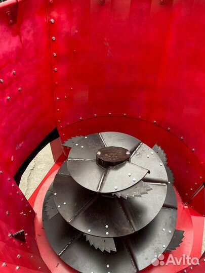 Смеситель кормораздатчик Melasty (1,5 m3)(Турция)