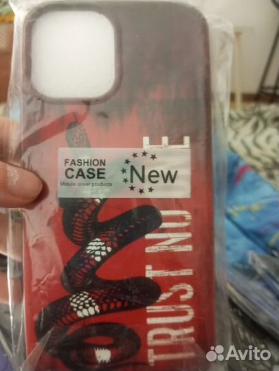 Чехолы на iPhone