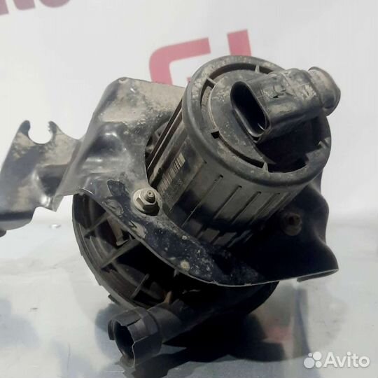 Насос воздушный Volkswagen Touareg 2002-2010