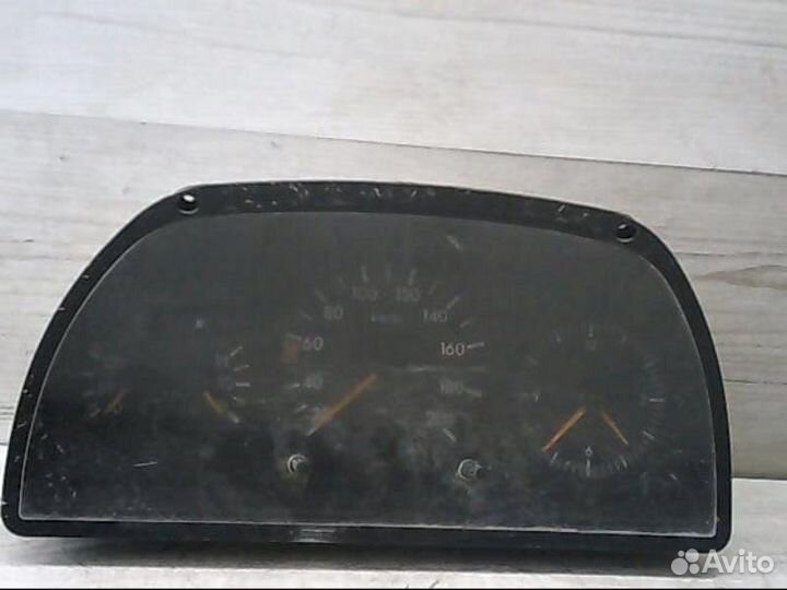 Щиток приборов MB0005423001 mercedes-benz Vito W63