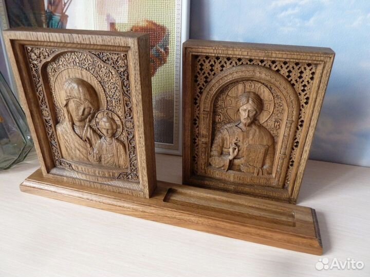 Иконы Богоматерь Казанская и Вседержитель