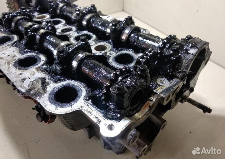 Головка блока цилиндров Jaguar XF