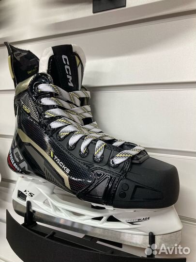 Коньки CCM AS 590 INT (5.5R и 6.5R)